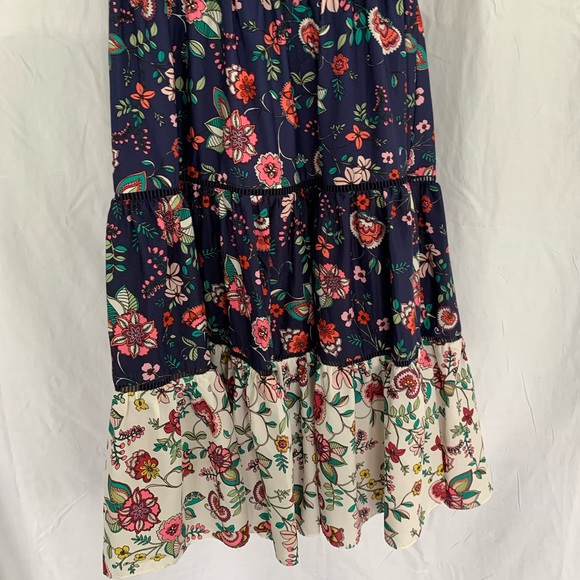 Eliza J flutter sleeves fit and flare tiered floral dress - Picture 8 of 8